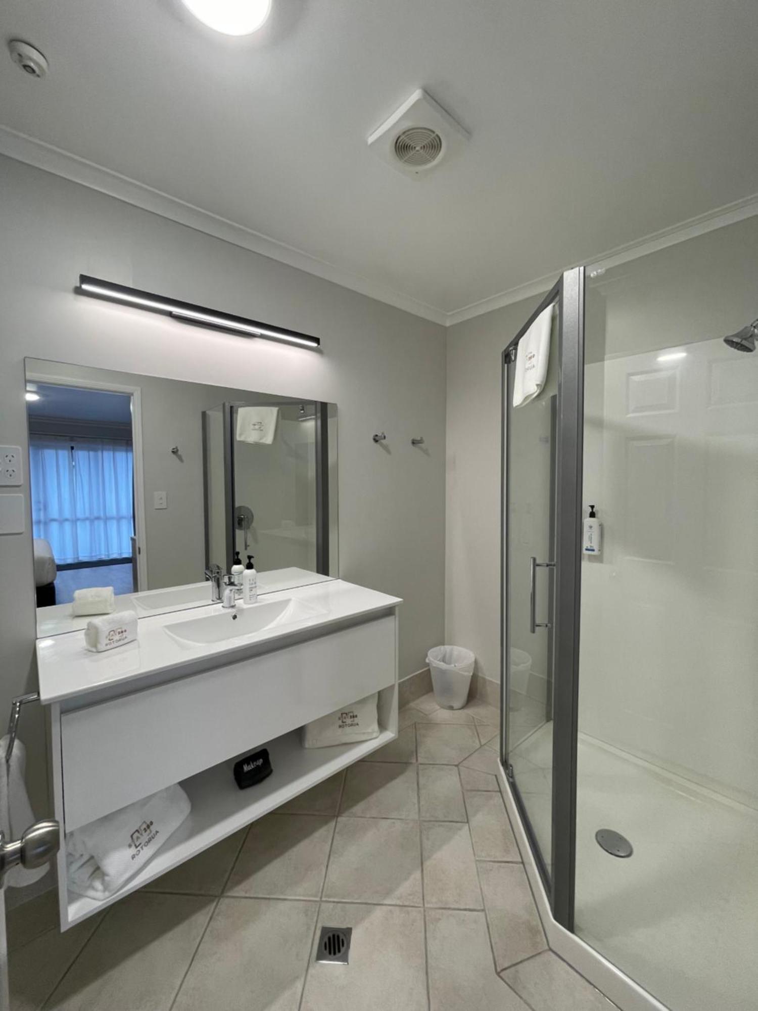 Stay 284 Rotorua - Refurbished Modern Accommodation Chambre photo