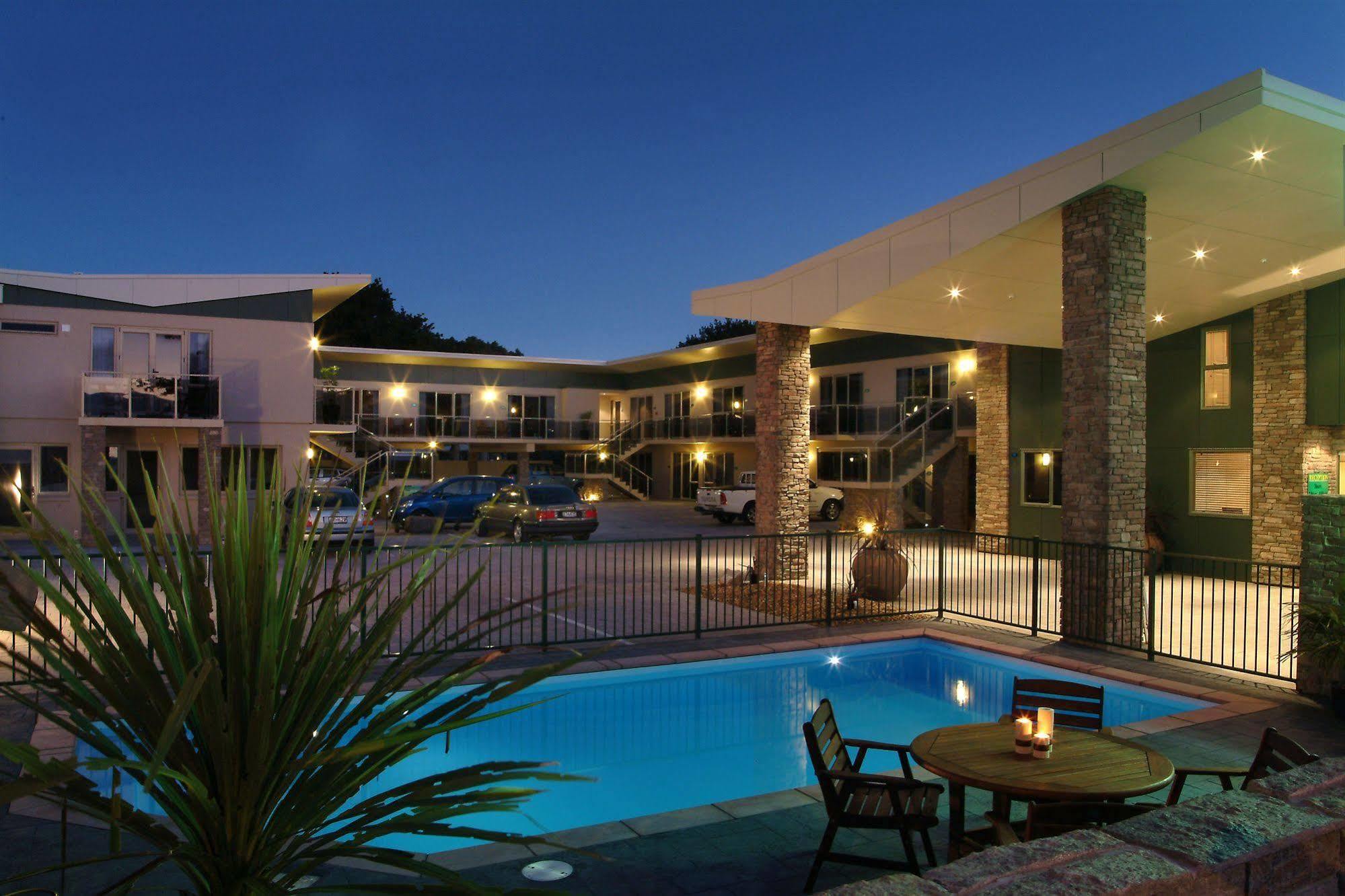 Stay 284 Rotorua - Refurbished Modern Accommodation Extérieur photo
